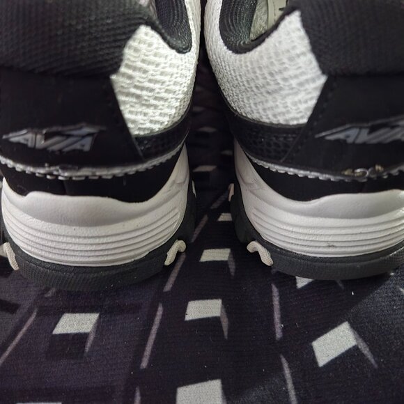 Avia Sneakers Worn Once Excellent  Condition Size 6.5 Beautiful! - Picture 3 of 7